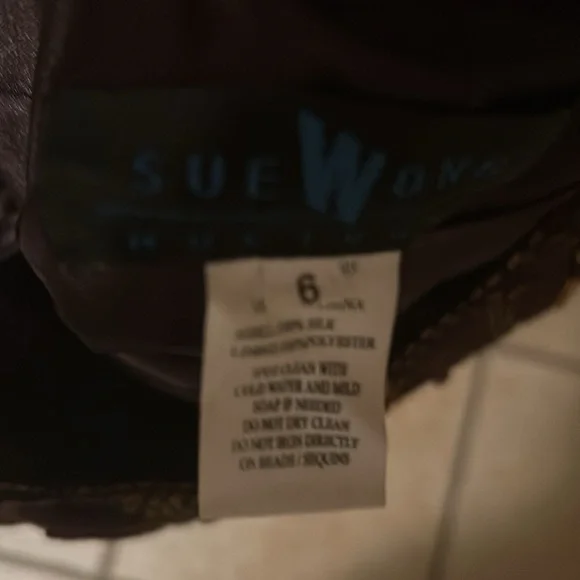 Truly incredible beaded Cocktail dress - Picture 3 of 4